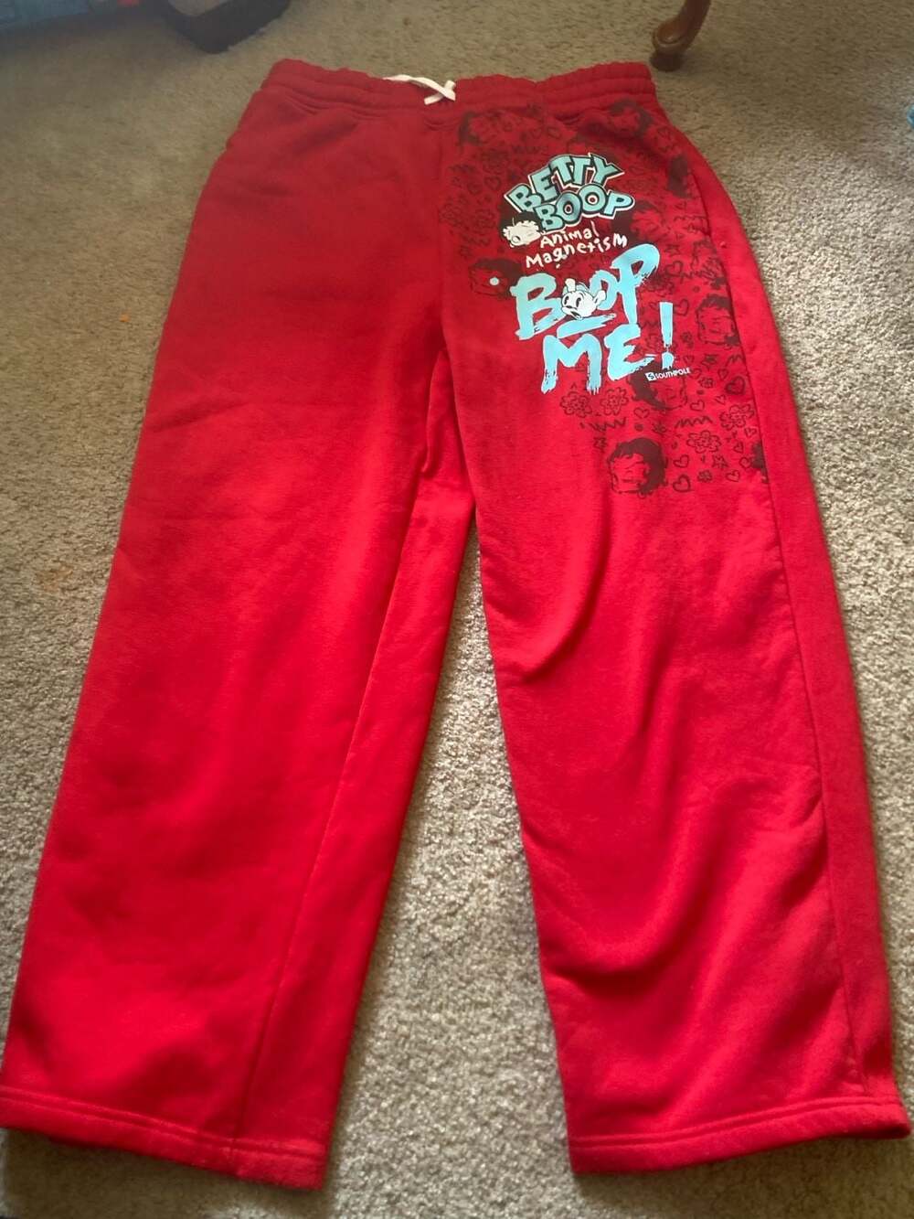 Betty Boop x Southpole Sweatpants XL Red Animal Magnetism Graphic